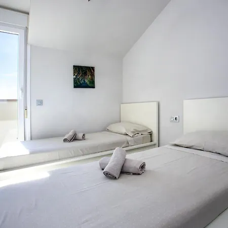 Victoria Playa Penthouse By Interhome Appartement
